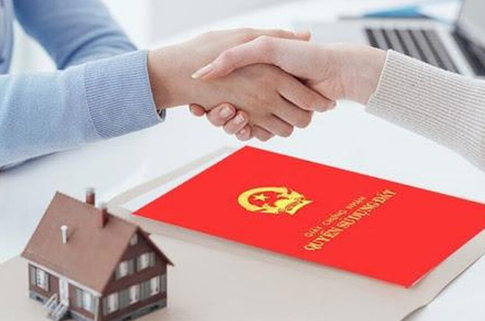 Dịch vụ sang tên sổ nhà đất